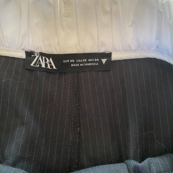 Zara Wide Leg Baggy Pinstripe Trousers - Picture 2 of 5